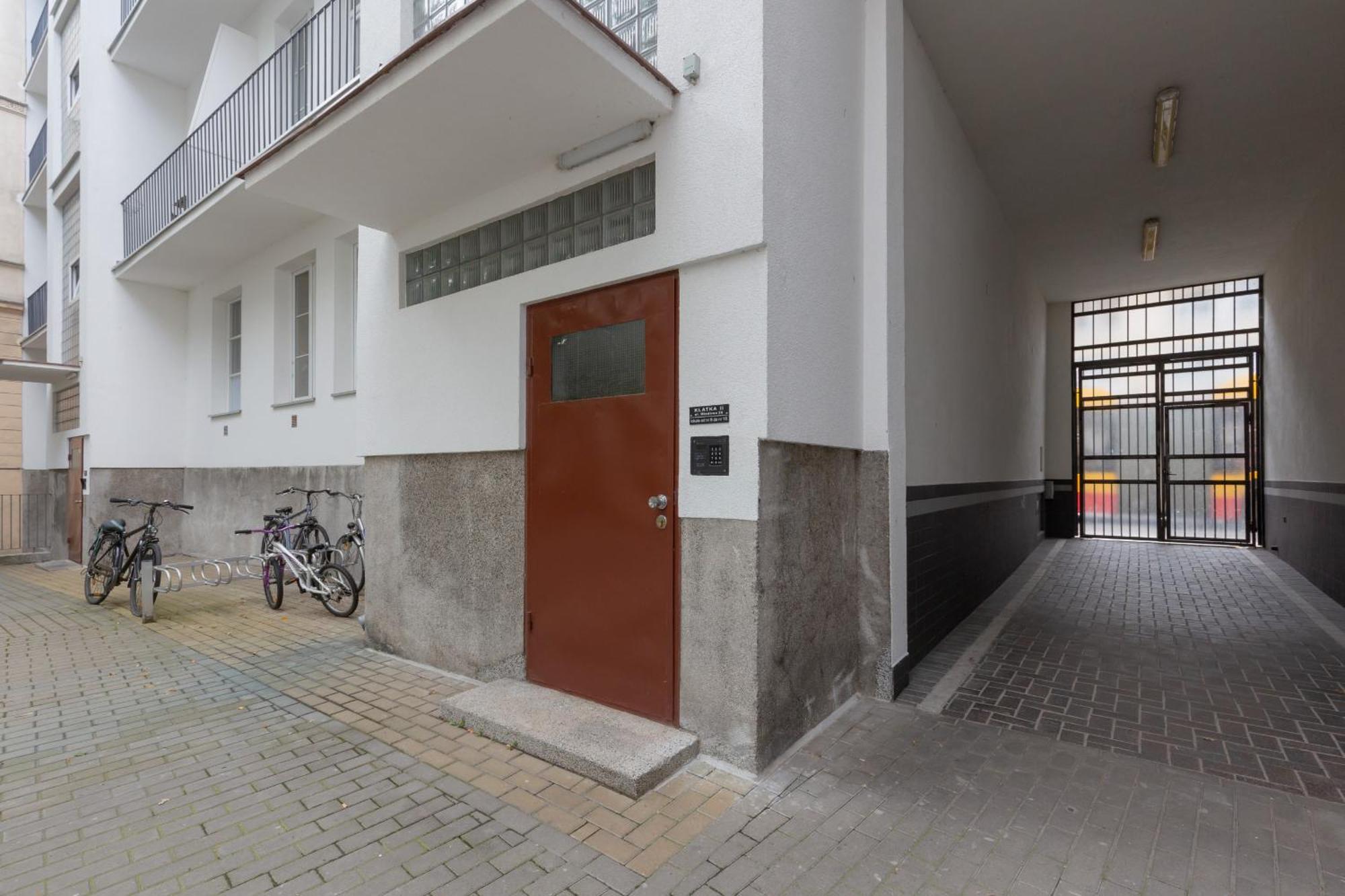 Miodowa Apartment Krasinski Garden Warsaw By Noclegi Renters מראה חיצוני תמונה